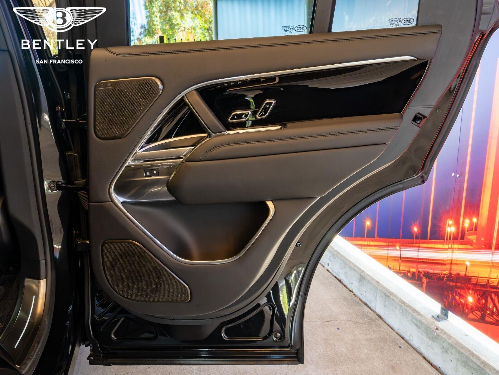 2025 Land Rover Range Rover Autobiography
