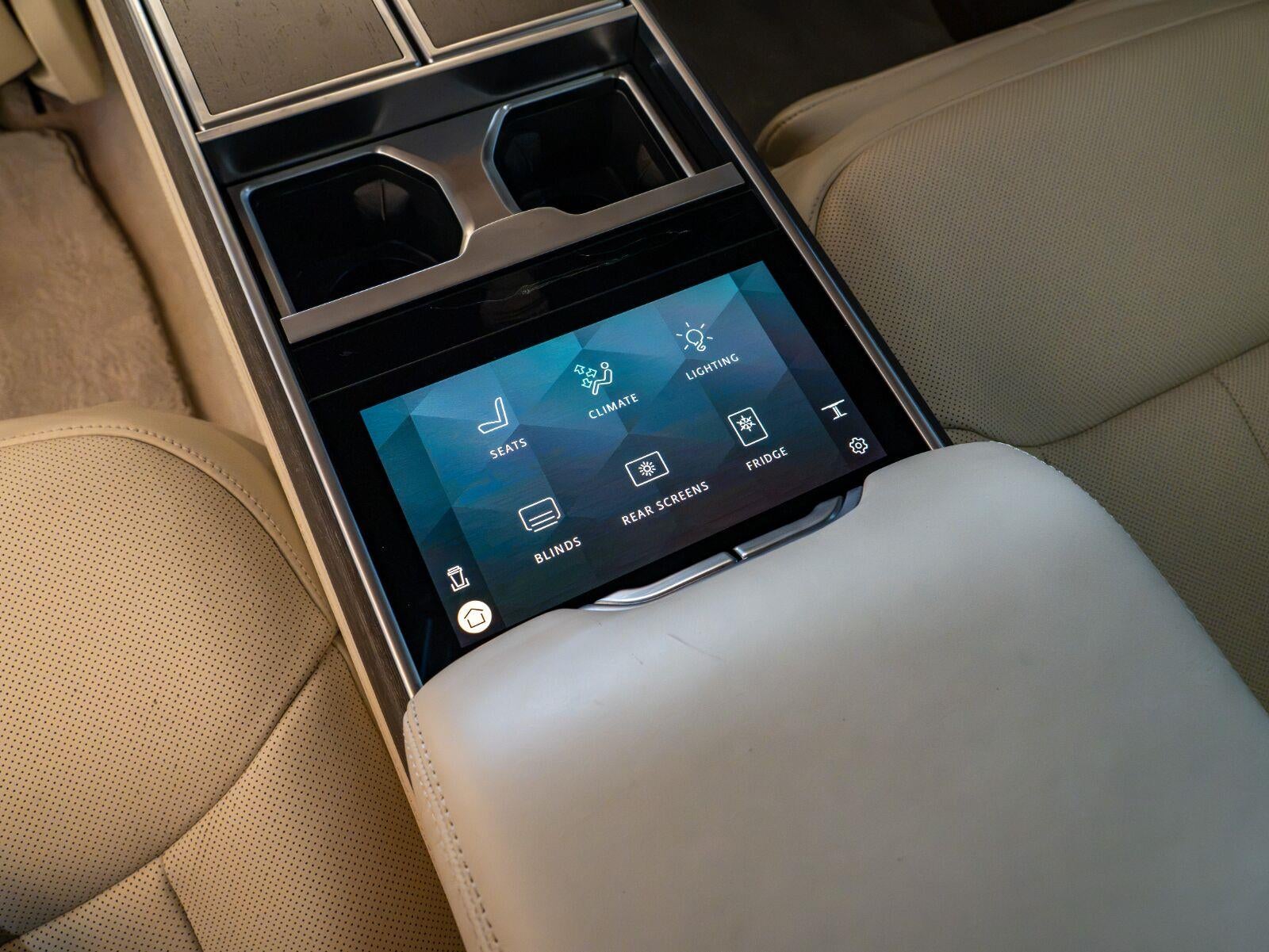 2022 Land Rover Range Rover SV LWB