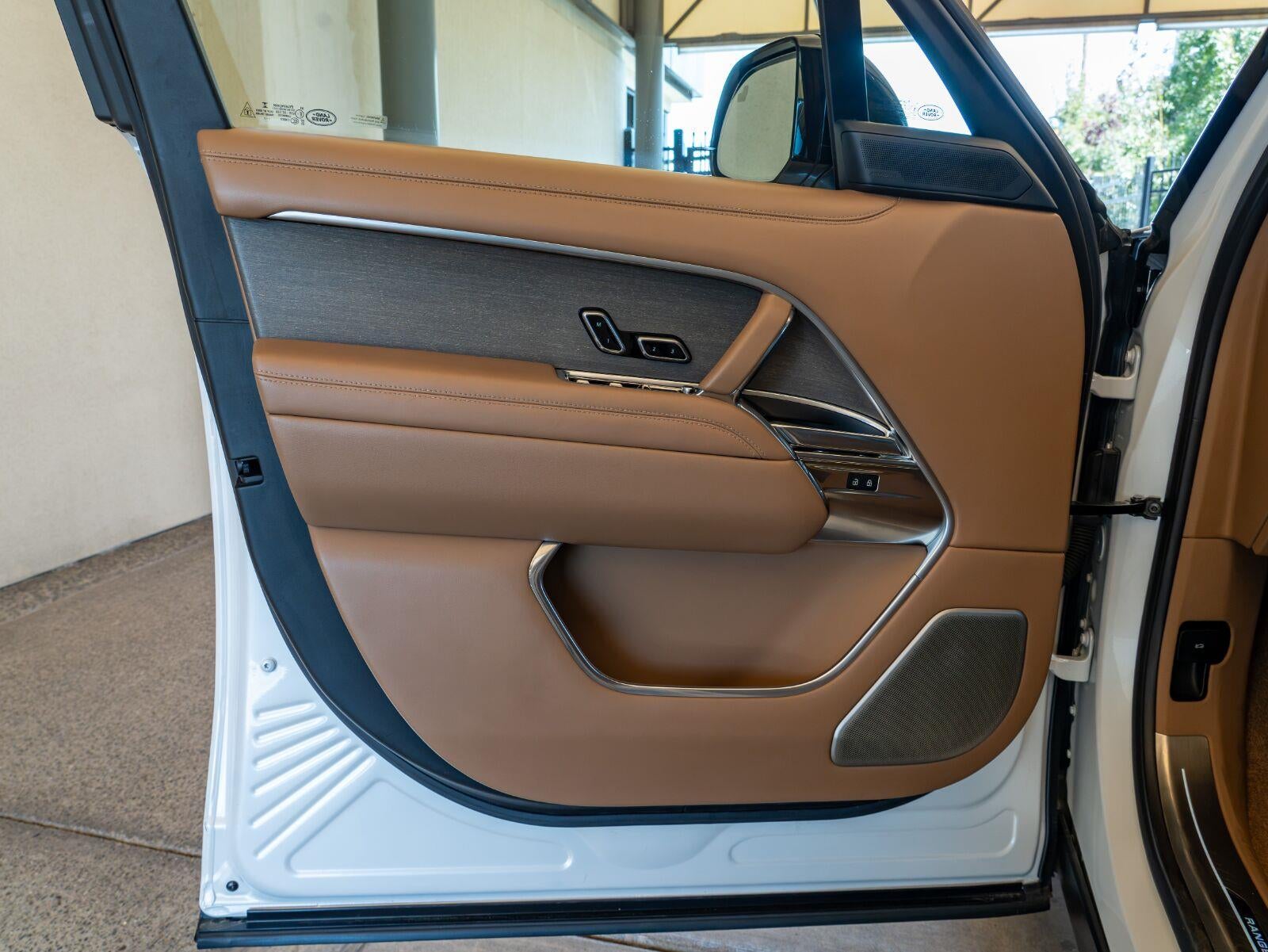 2022 Land Rover Range Rover SV LWB