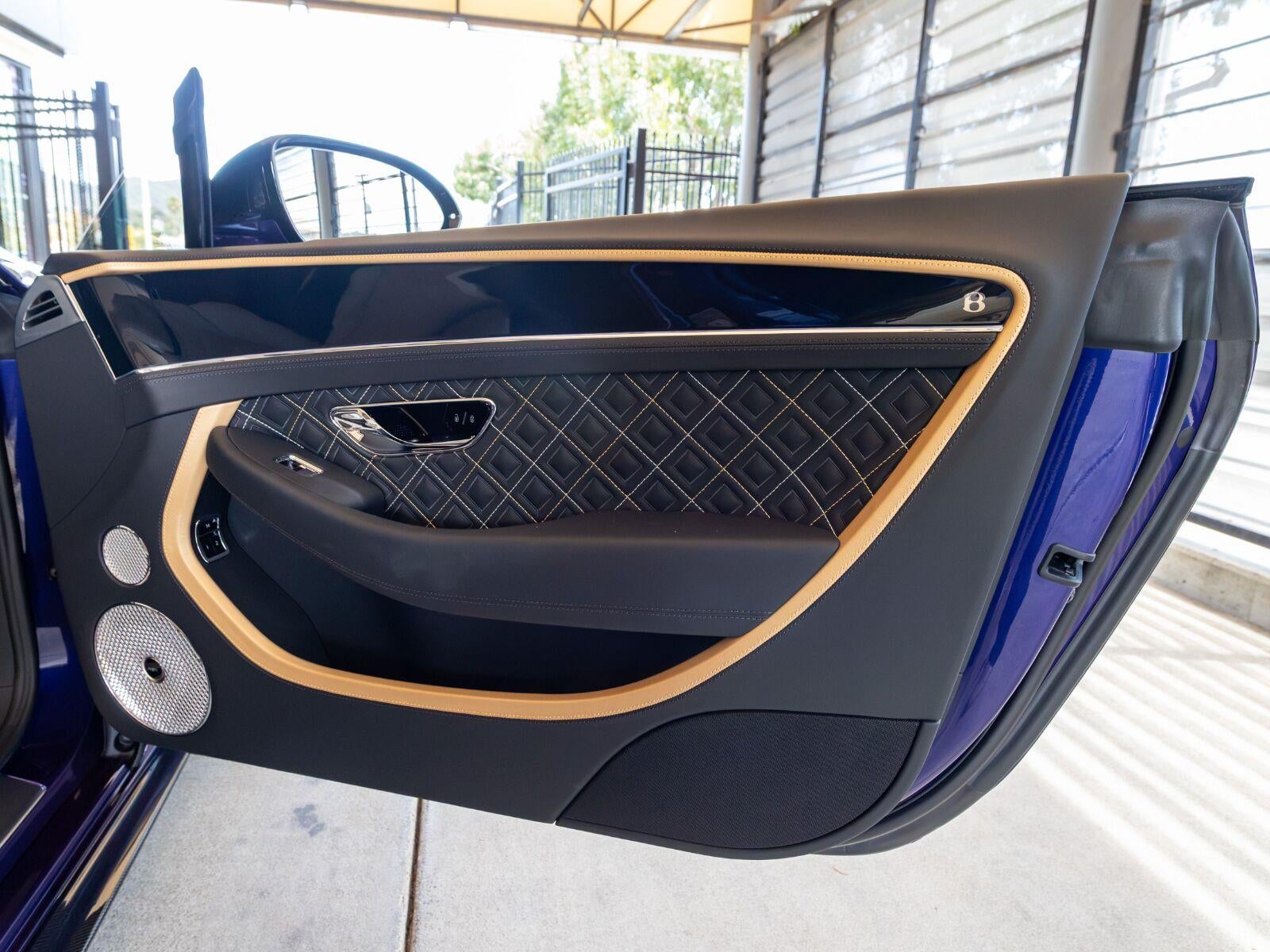 2024 Bentley Continental Urban GTC Mulliner W12