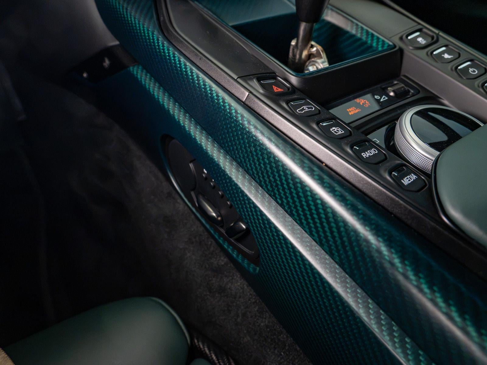 2024 Aston Martin Valour Base