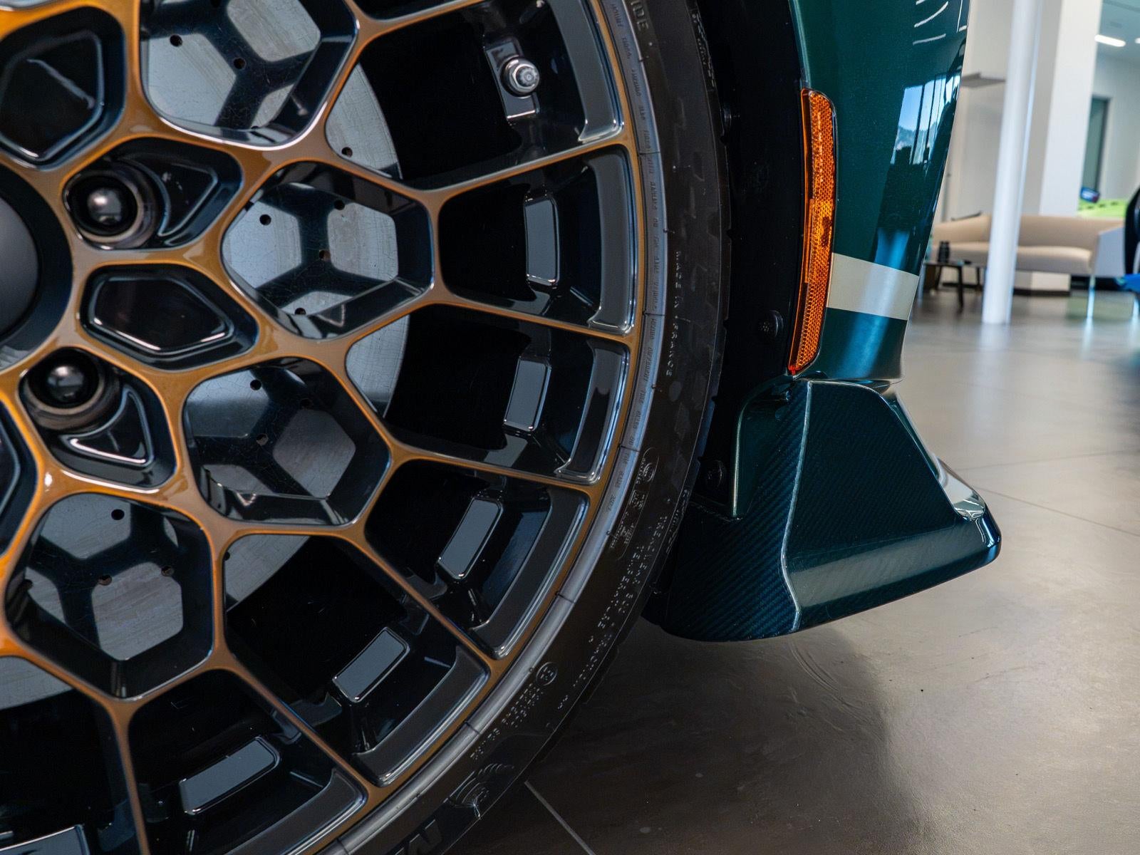 2024 Aston Martin Valour Base