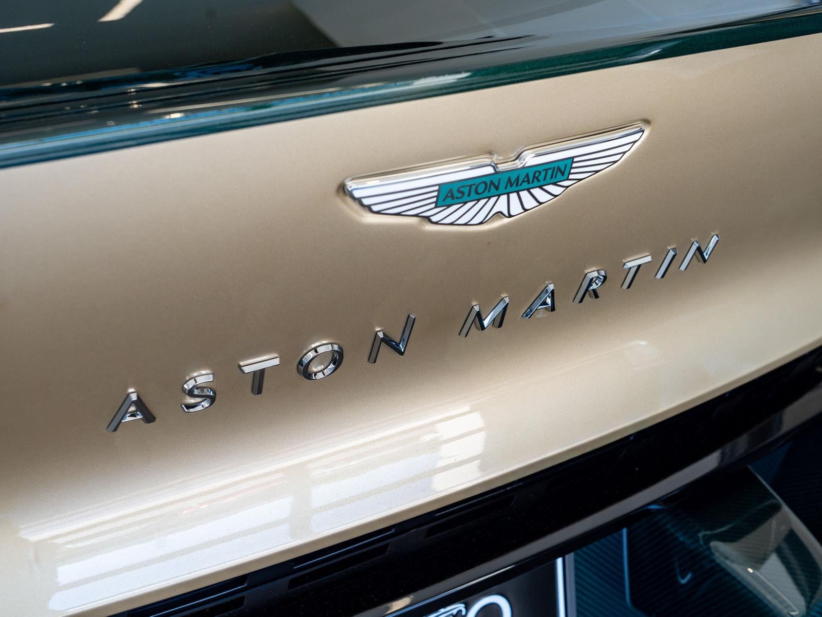 2024 Aston Martin Valour Base
