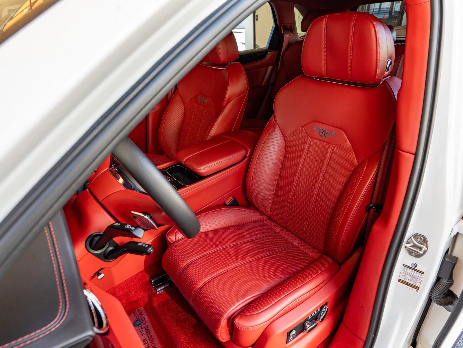 2022 Bentley Bentayga V8