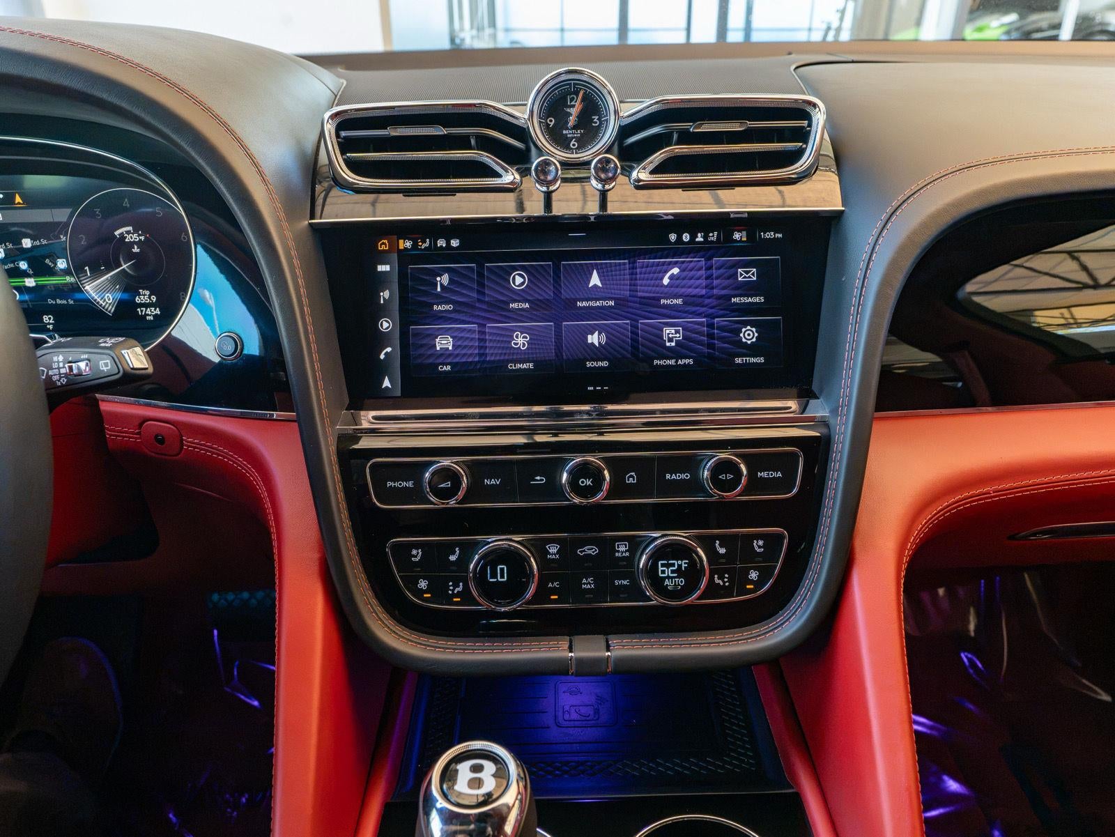 2022 Bentley Bentayga V8