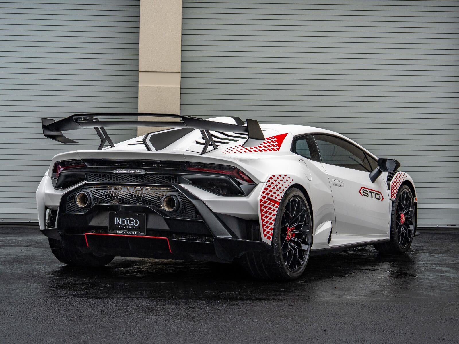 2022 Lamborghini Huracan STO - Photo 17