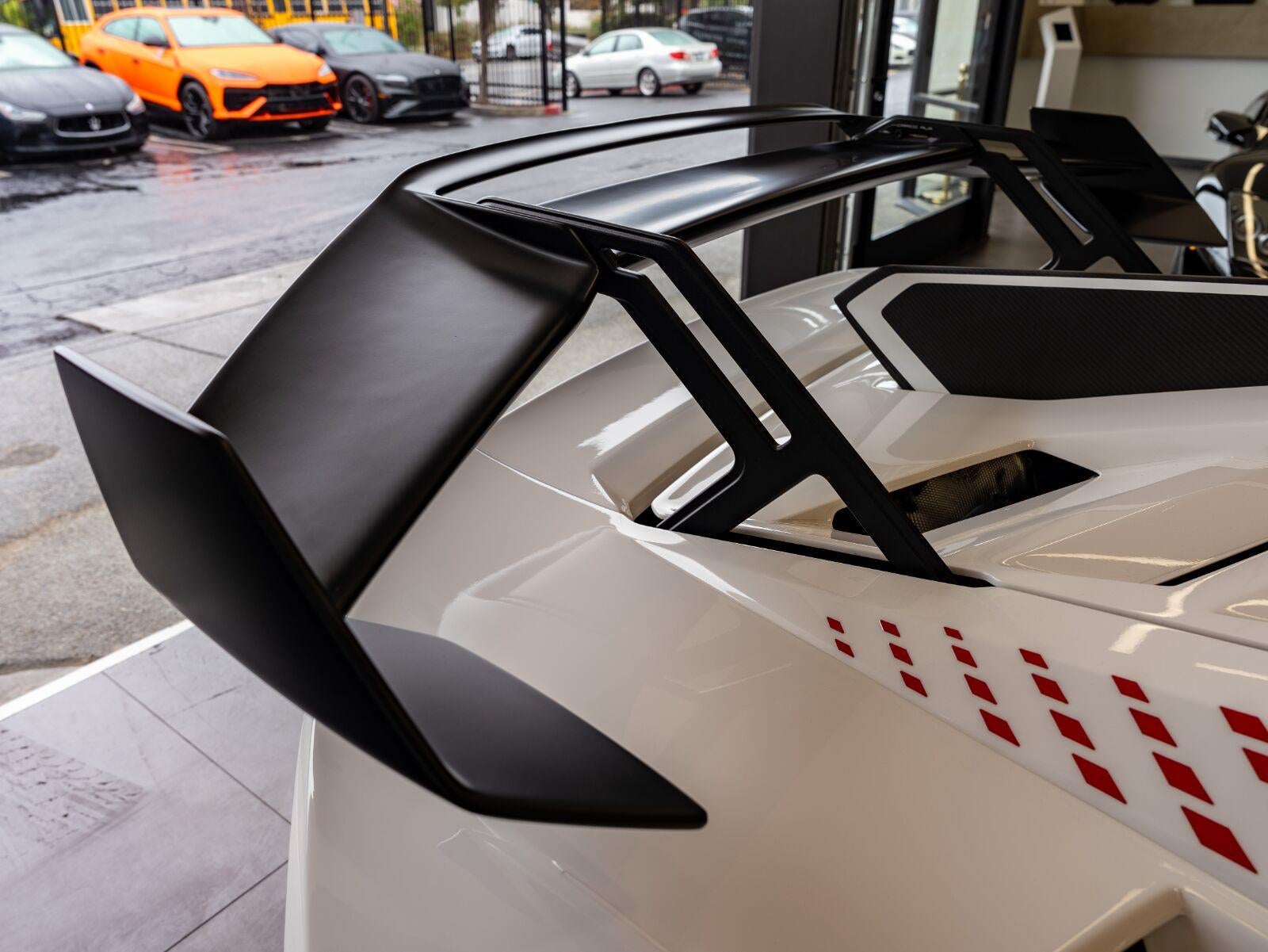 2022 Lamborghini Huracan STO - Photo 41