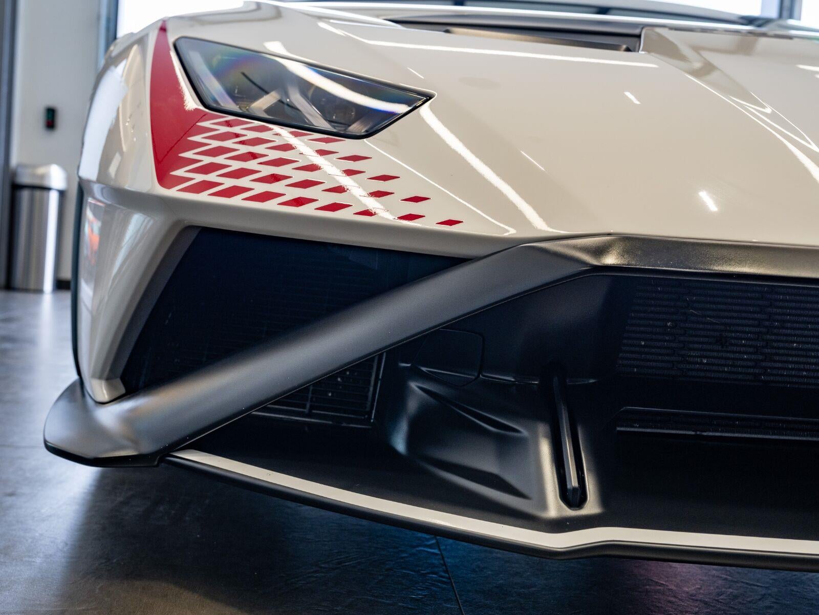 2022 Lamborghini Huracan STO - Photo 52