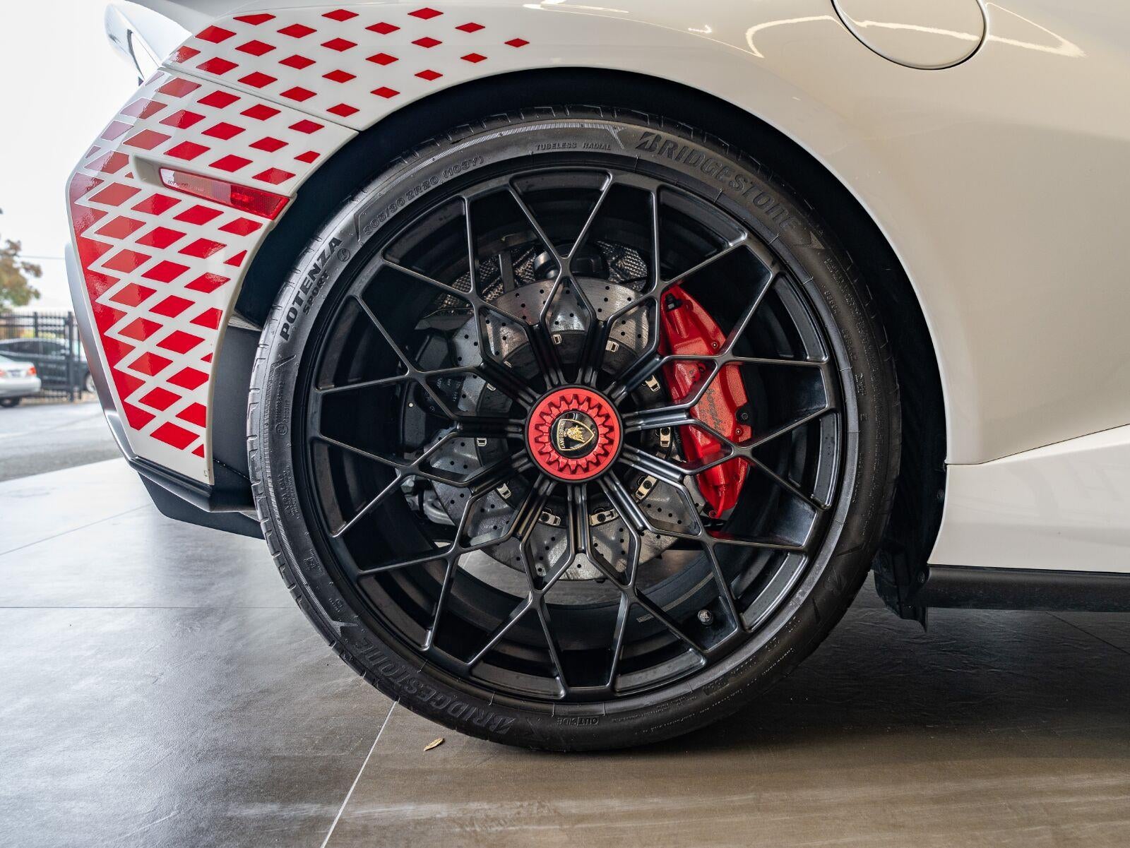 2022 Lamborghini Huracan STO - Photo 55
