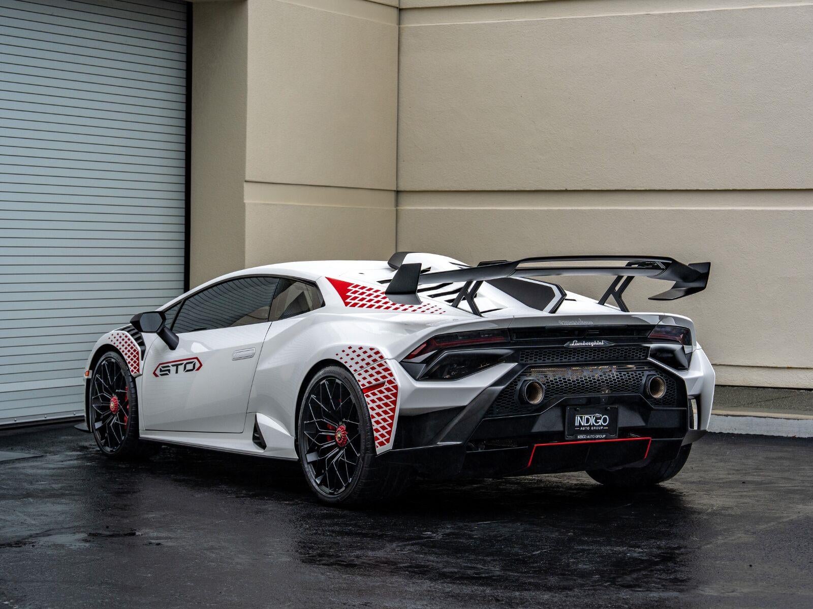 2022 Lamborghini Huracan STO - Photo 6