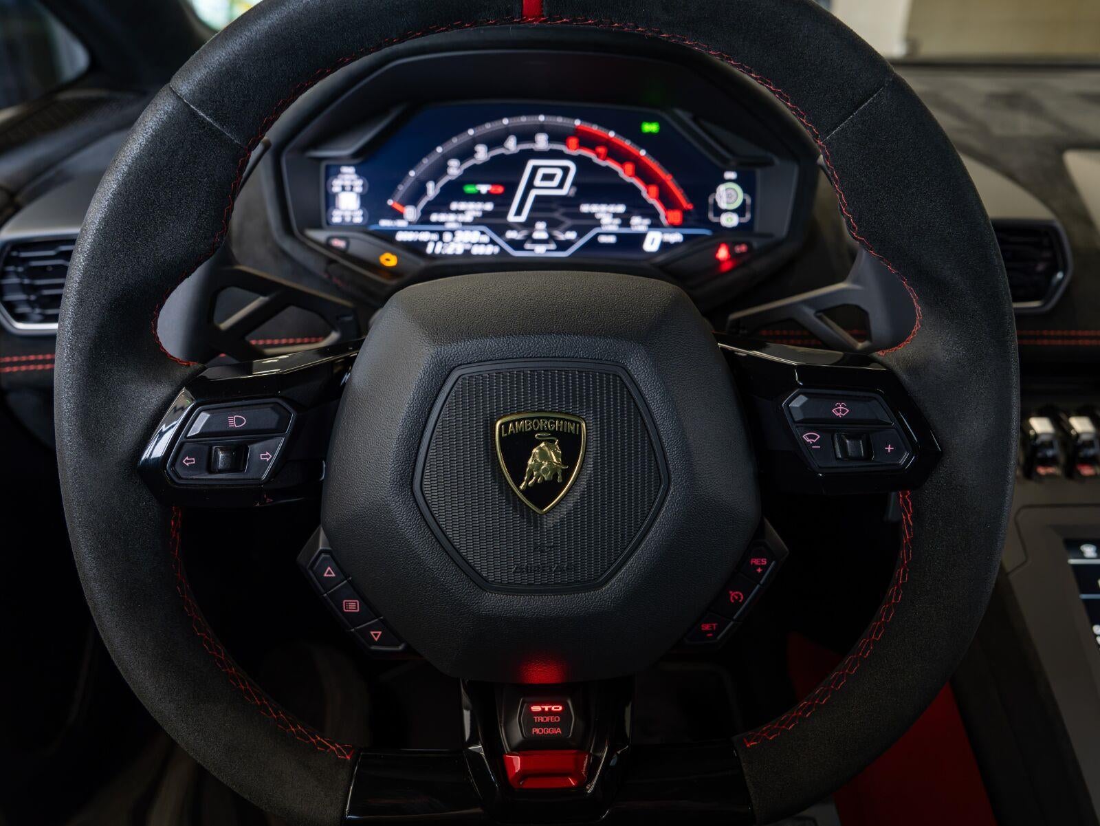 2022 Lamborghini Huracan STO - Photo 74
