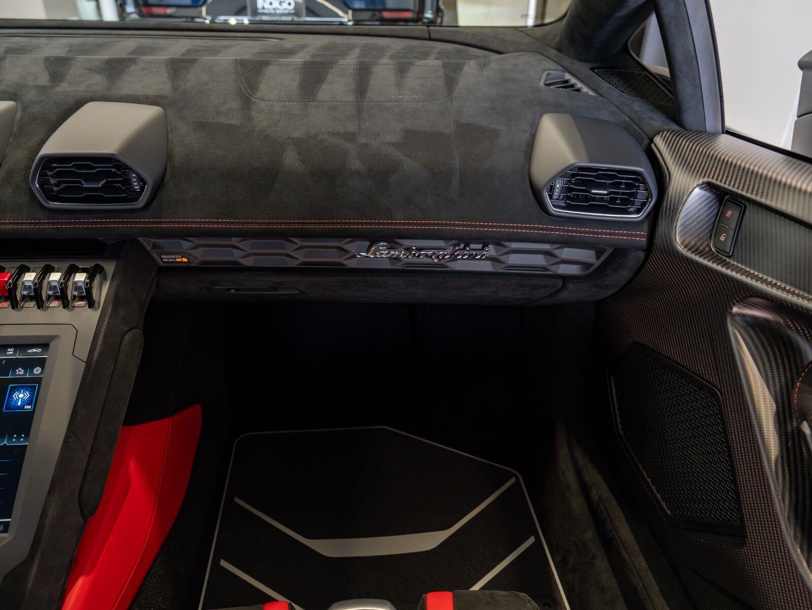 2022 Lamborghini Huracan STO - Photo 84