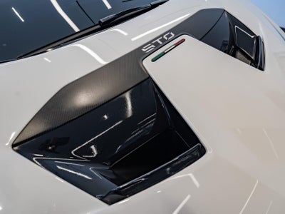 2024 Lamborghini Huracan STO Coupe