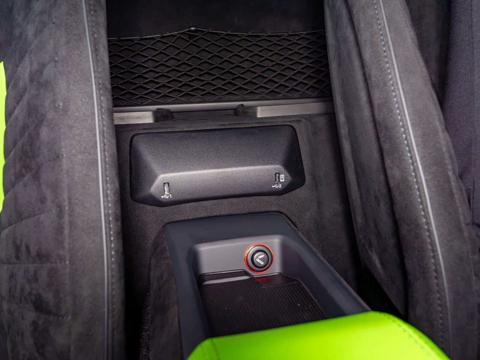 2024 Lamborghini Huracan STO Coupe
