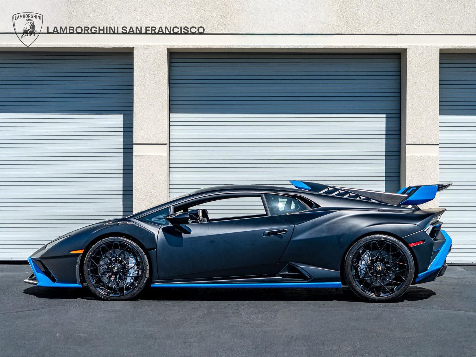 2024 Lamborghini Huracan STO Coupe