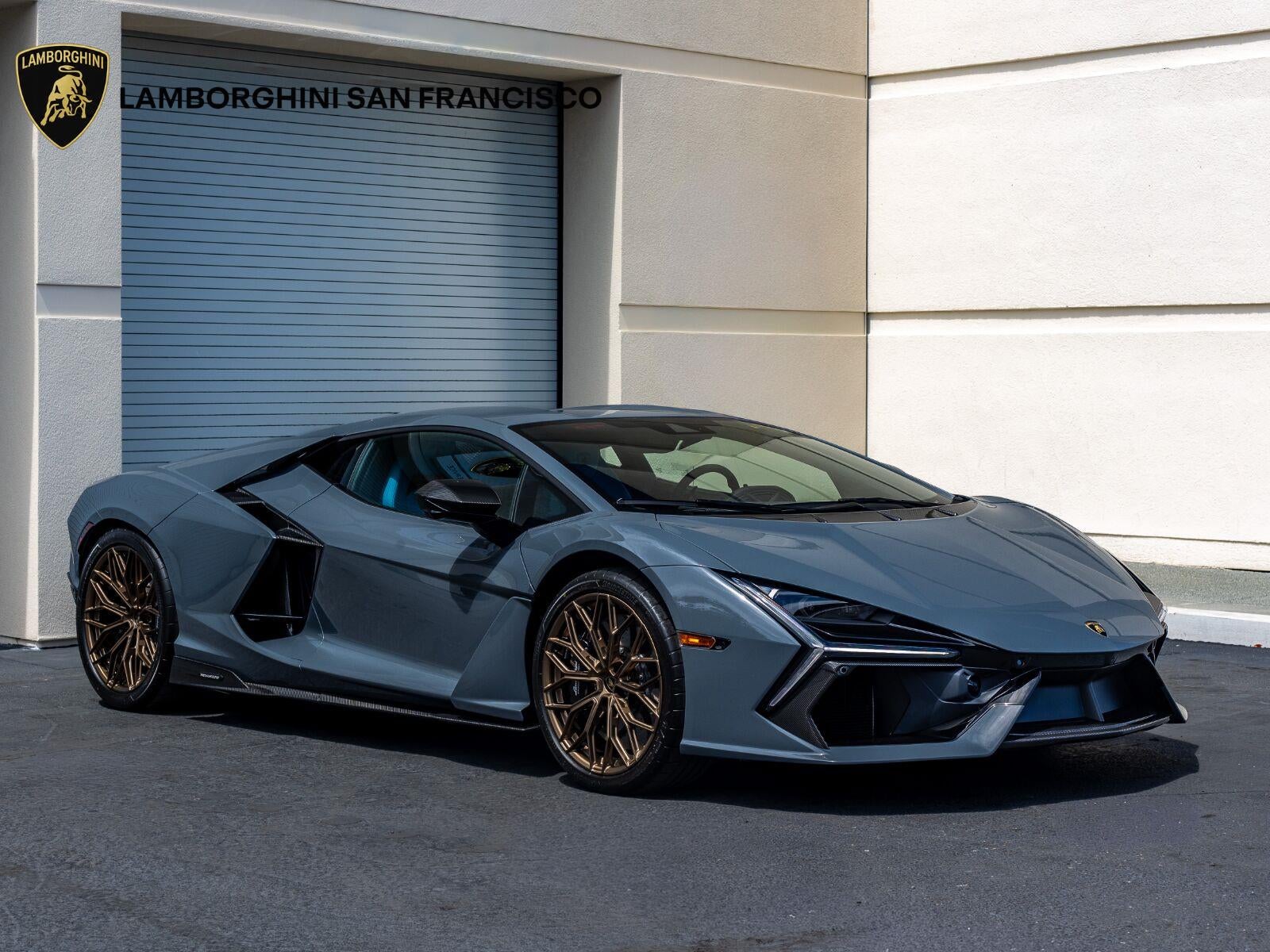 2026 Lamborghini Revuelto Coupe