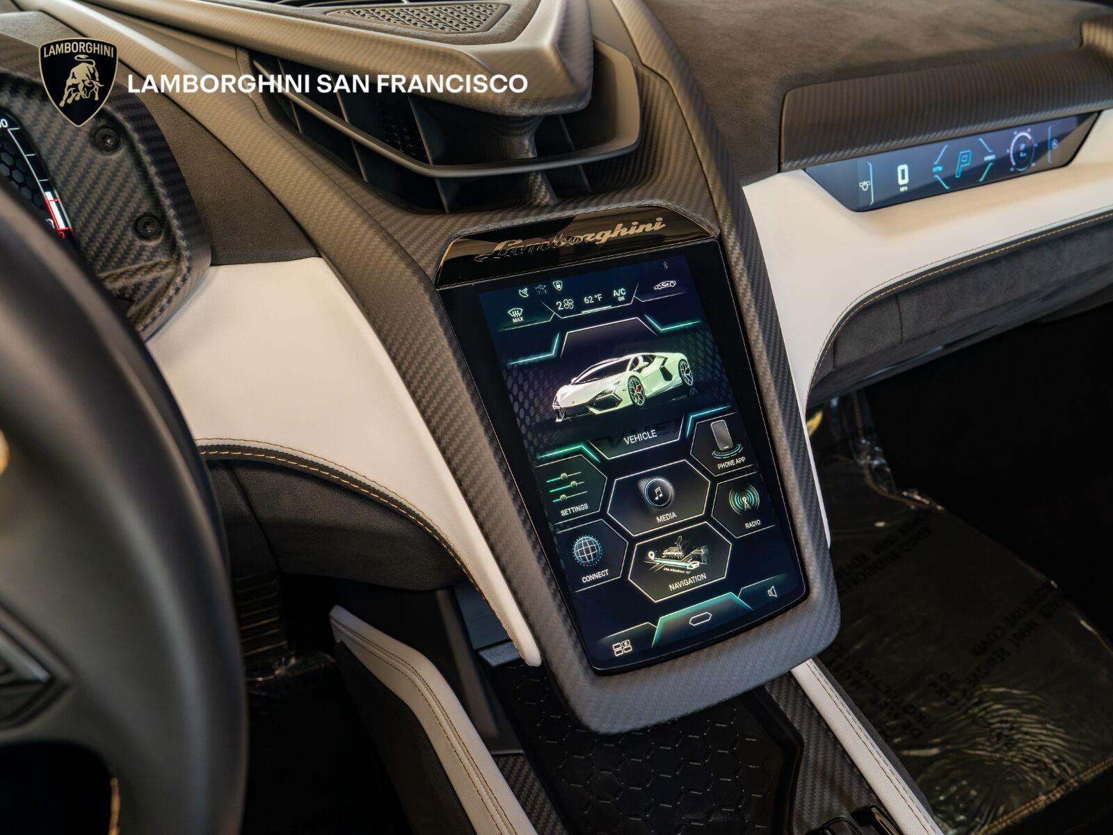 2026 Lamborghini Revuelto Coupe