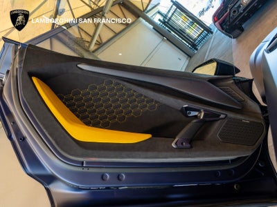 2026 Lamborghini Revuelto Coupe
