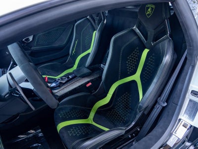 2018 Lamborghini Huracan Performante