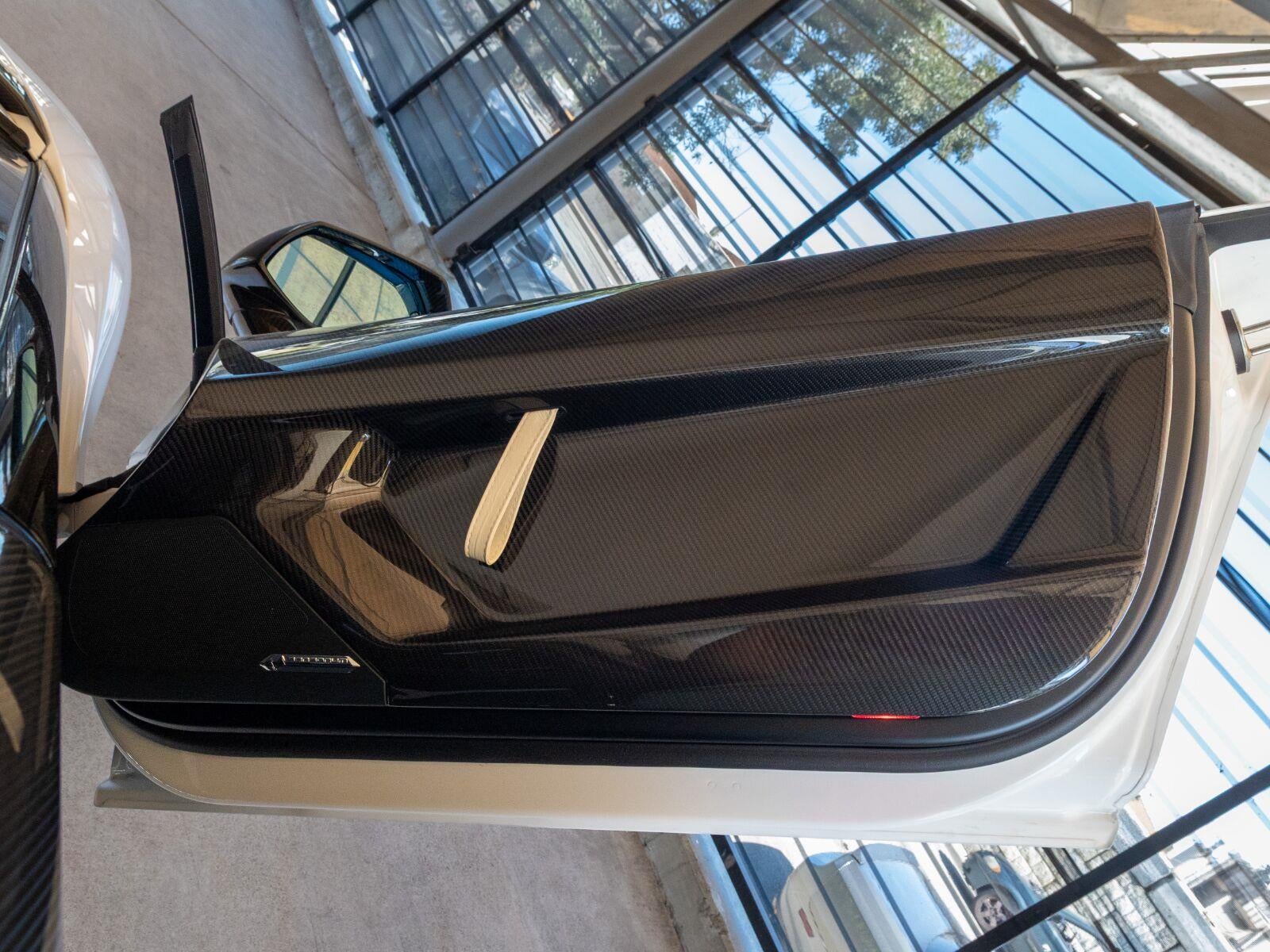 2020 Lamborghini Aventador SVJ Roadster