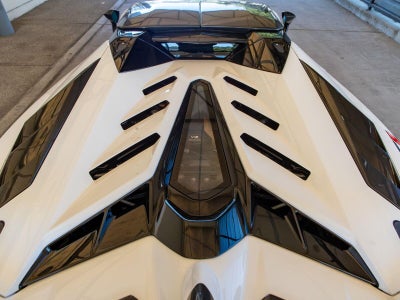 2020 Lamborghini Aventador SVJ Roadster