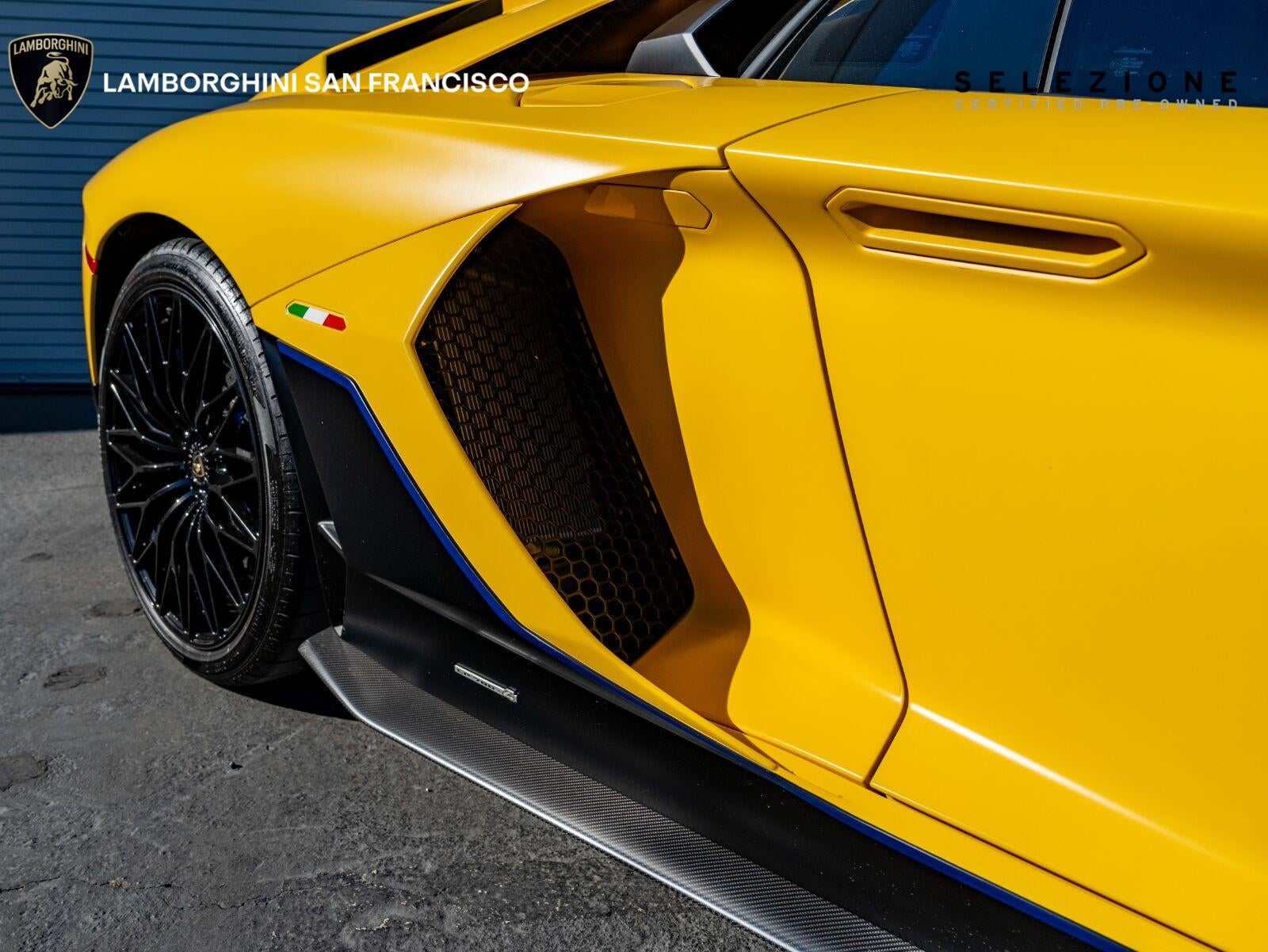 2022 Lamborghini Aventador LP 780-4 Ultimae