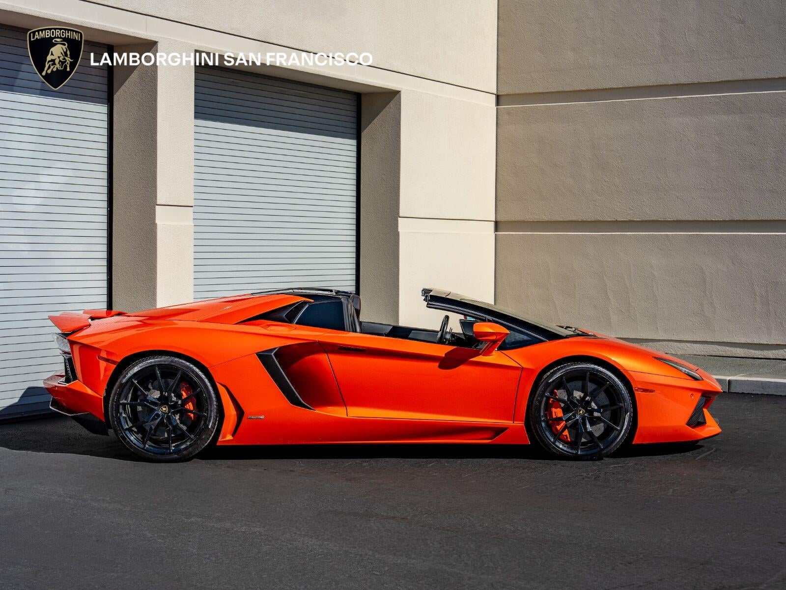2016 Lamborghini Aventador LP 700-4 Roadster