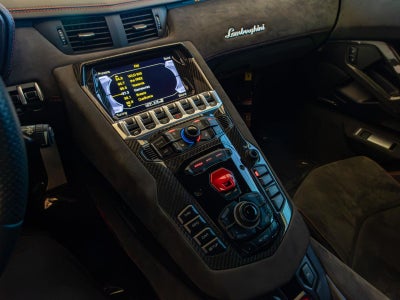 2016 Lamborghini Aventador LP 700-4 Pirelli Edition