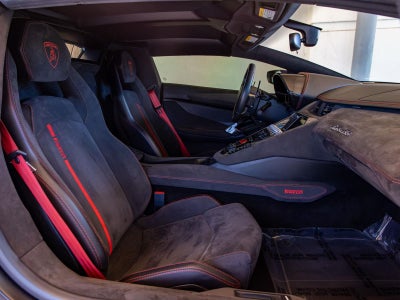 2016 Lamborghini Aventador LP 700-4 Pirelli Edition