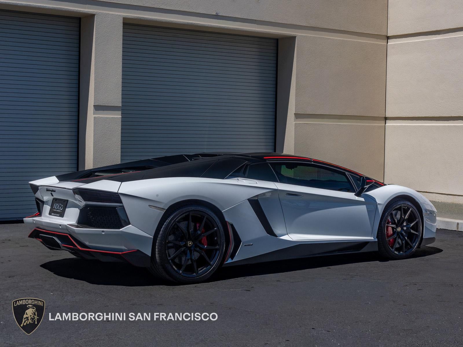 2016 Lamborghini Aventador LP 700-4 Pirelli Edition