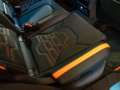 2025 Lamborghini Urus SE