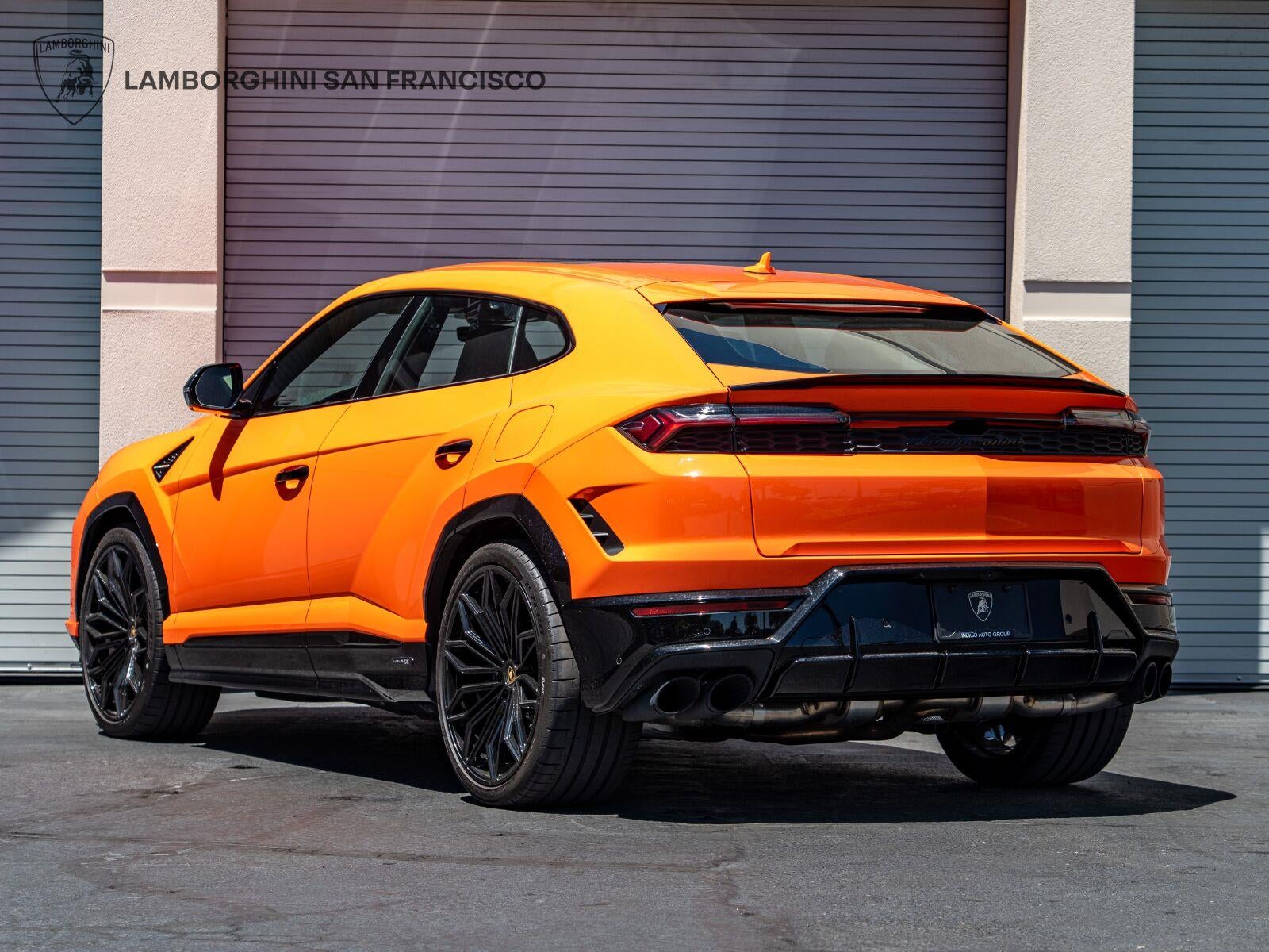 2025 Lamborghini Urus SE
