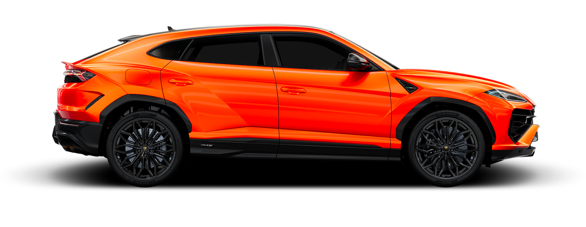 Lamborghini Urus SE front three-quarter exterior view